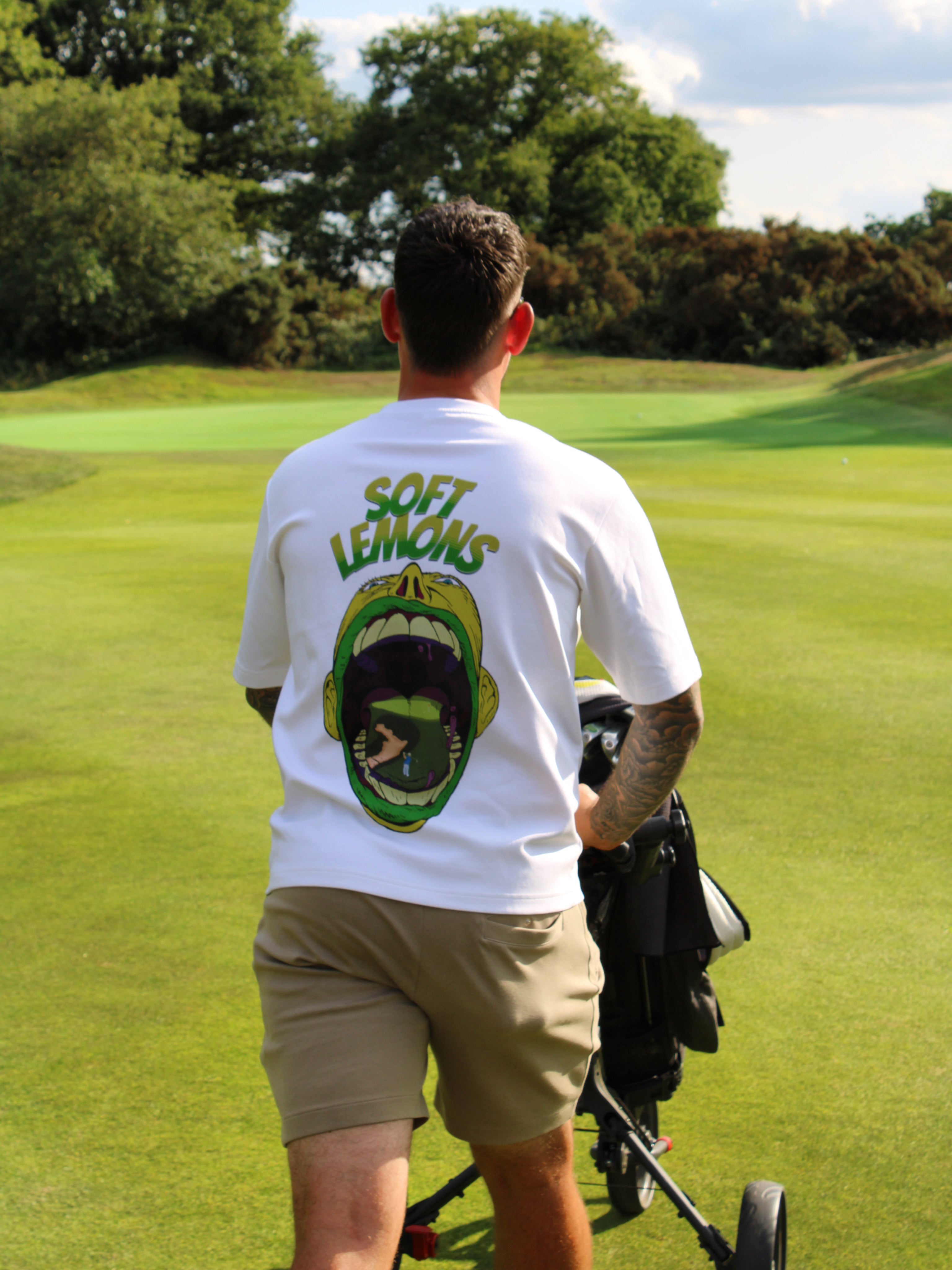 Full Soft Lemons golf outfit